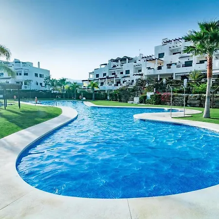 Διαμέρισμα Ssg- Modern 2 Bedroom Sunset Golf Εστεπόνα