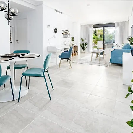Ssg- Modern 2 Bedroom Sunset Golf Εστεπόνα