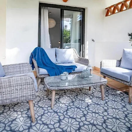 Ssg- Modern 2 Bedroom Sunset Golf Διαμέρισμα Εστεπόνα