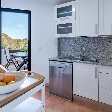 Ssg- Modern 2 Bedroom Sunset Golf Διαμέρισμα Εστεπόνα